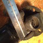 Rear U joint Note the 2mm of play on the right